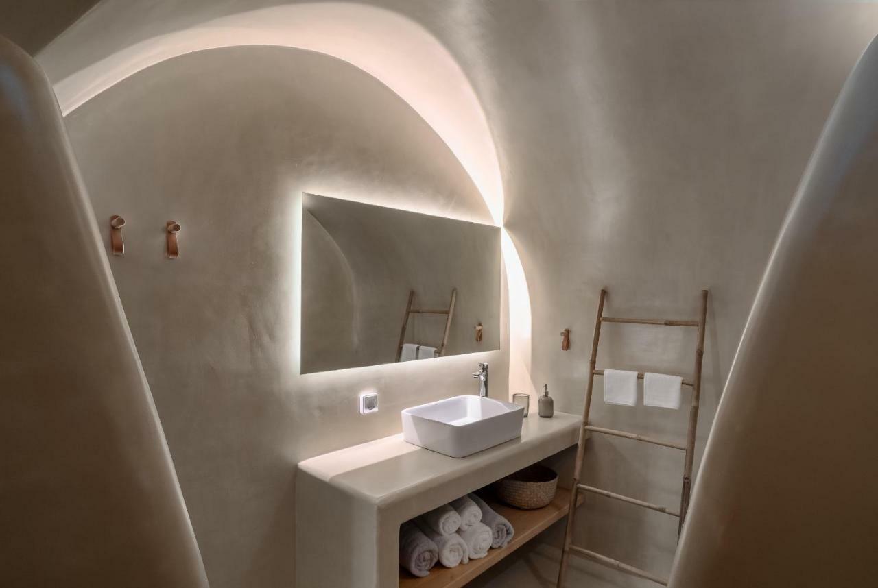Nalas Suites Emporio  외부 사진
