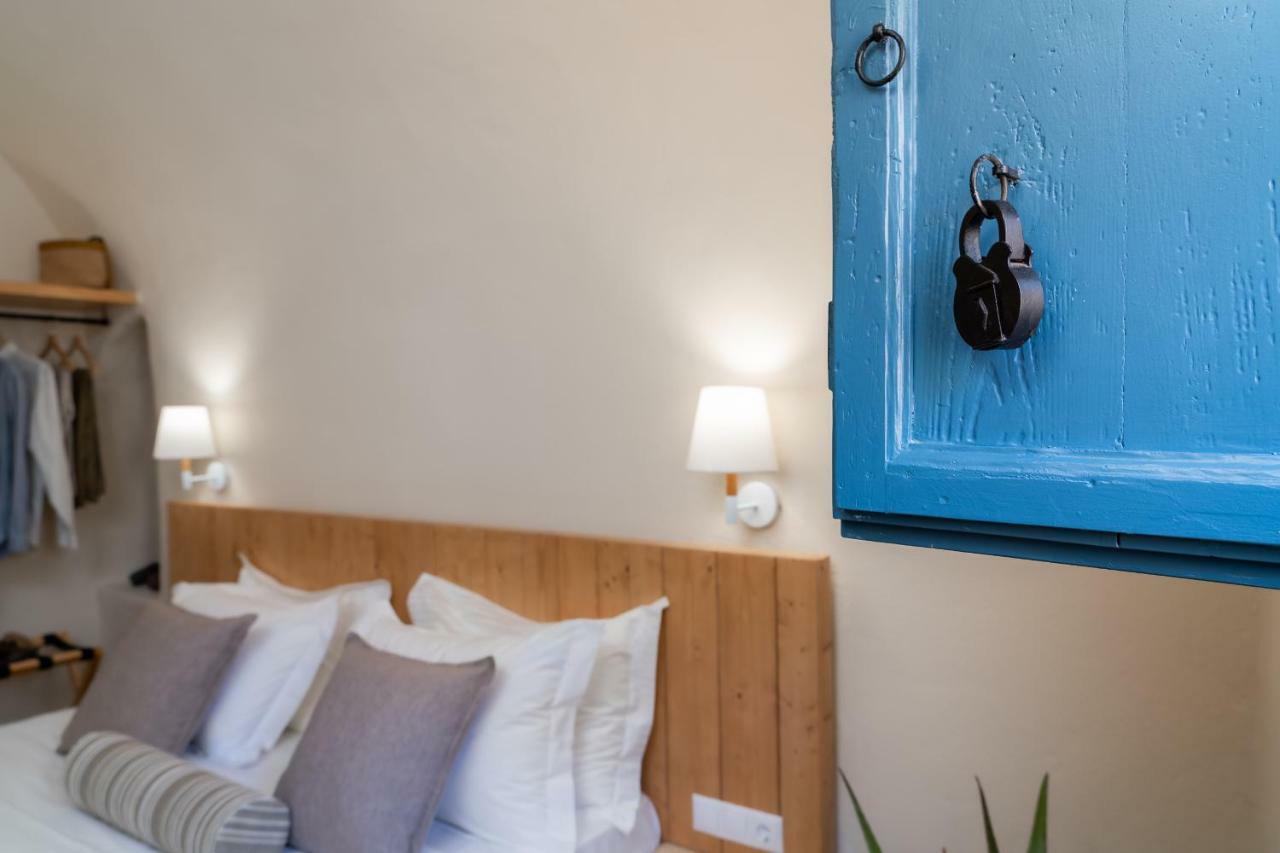 Nalas Suites Emporio  외부 사진