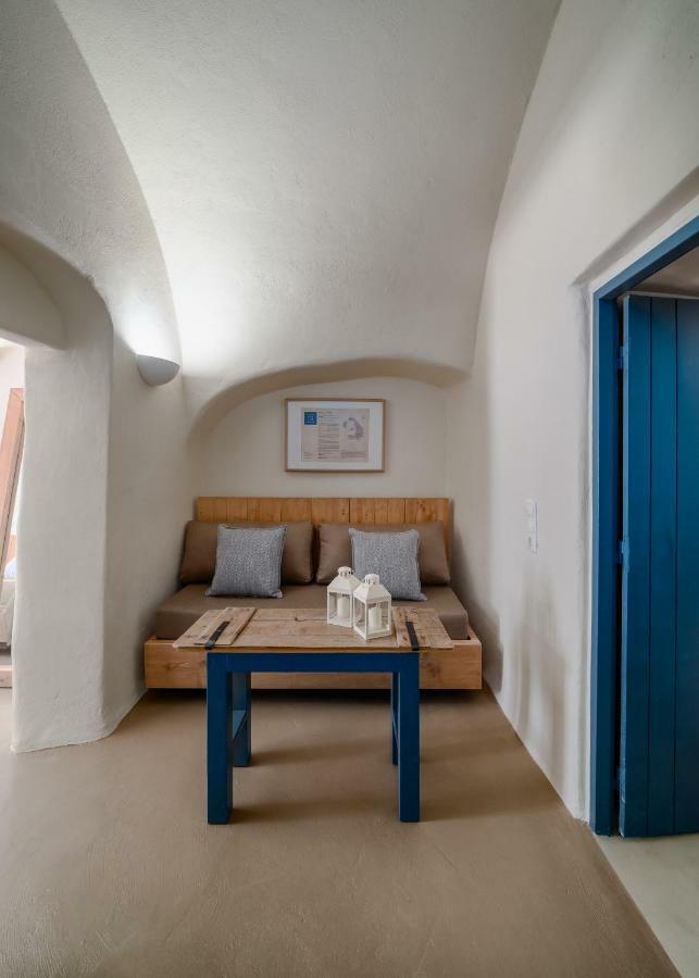 Nalas Suites Emporio  외부 사진